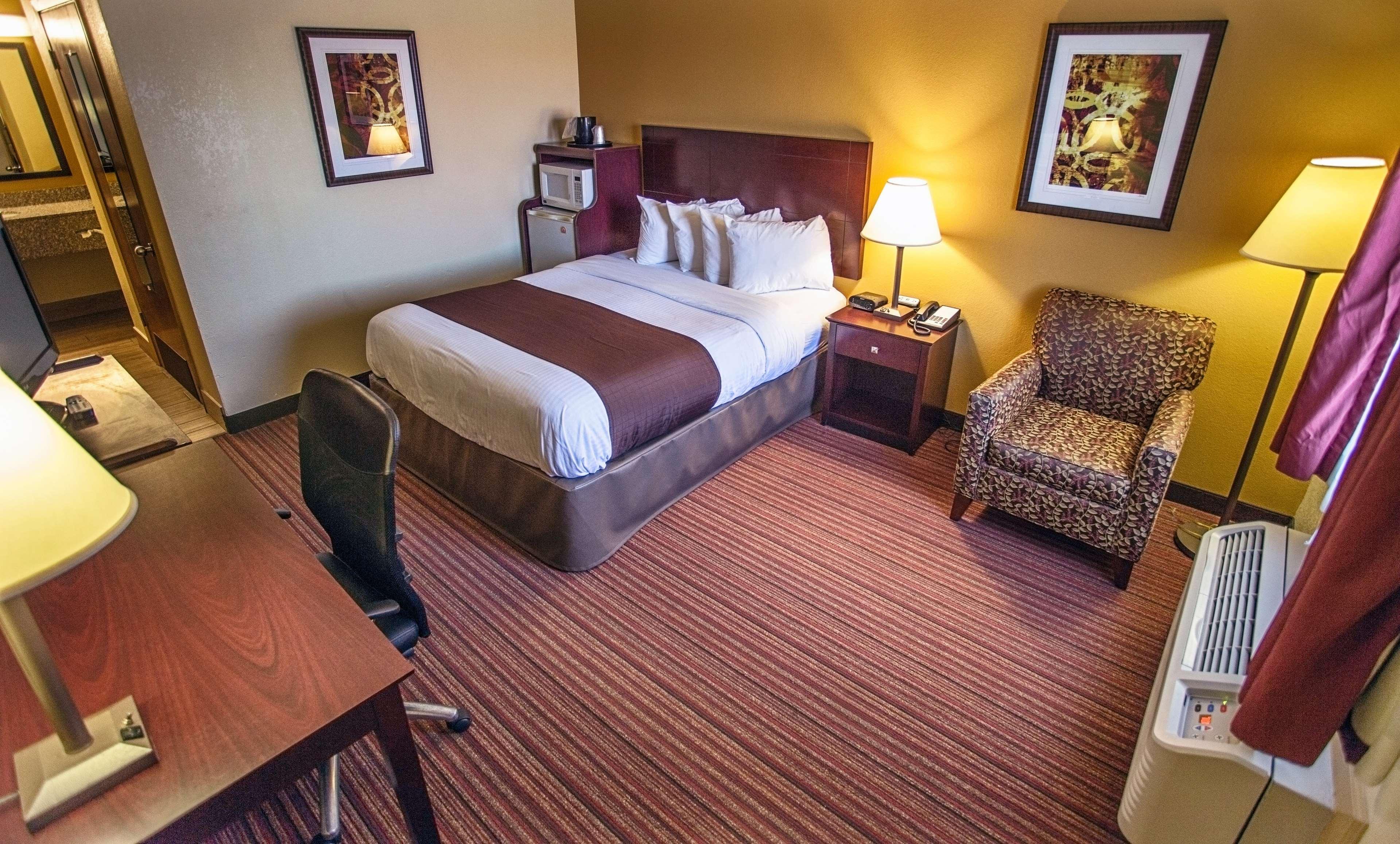 Best Western Athens Inn מראה חיצוני תמונה