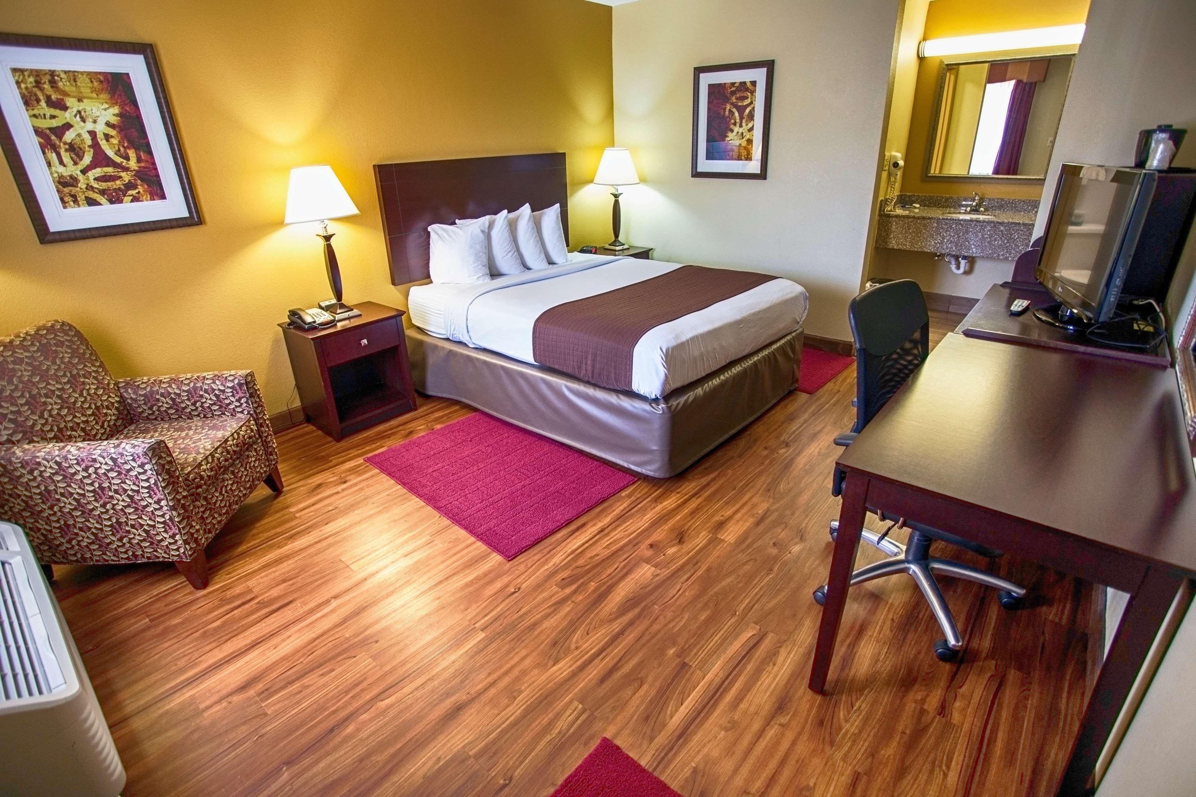 Best Western Athens Inn מראה חיצוני תמונה