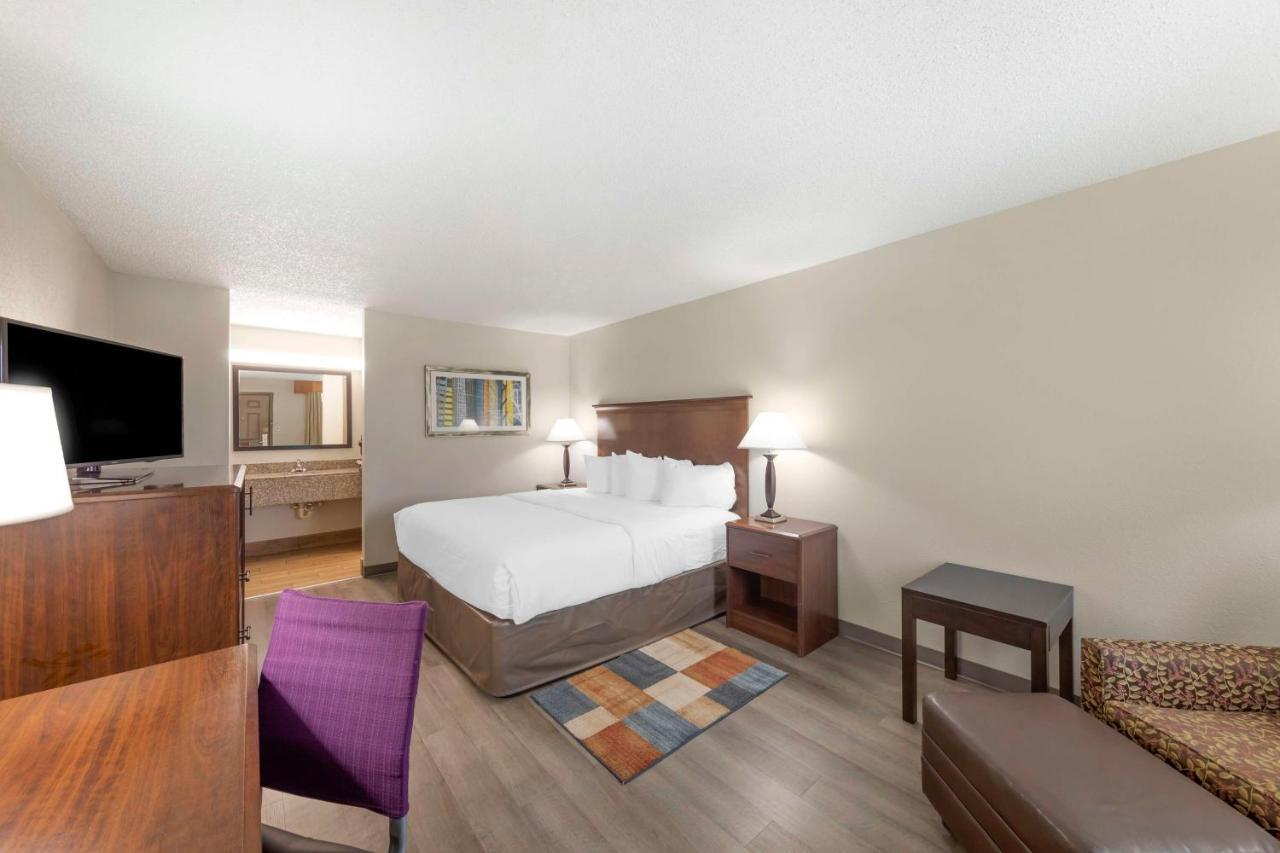 Best Western Athens Inn מראה חיצוני תמונה