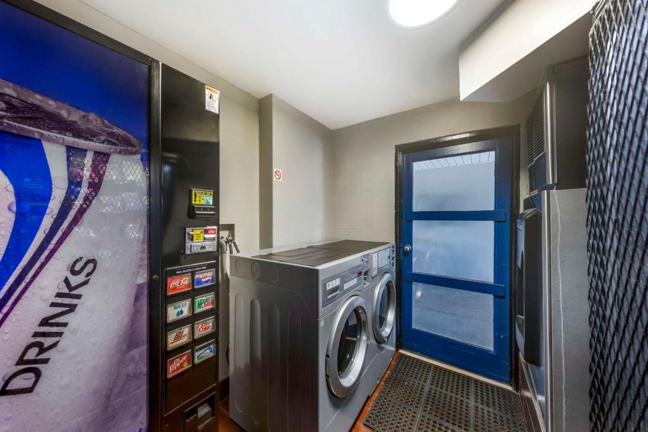 Best Western Athens Inn מראה חיצוני תמונה
