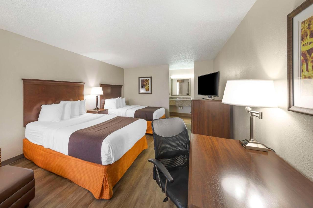 Best Western Athens Inn מראה חיצוני תמונה